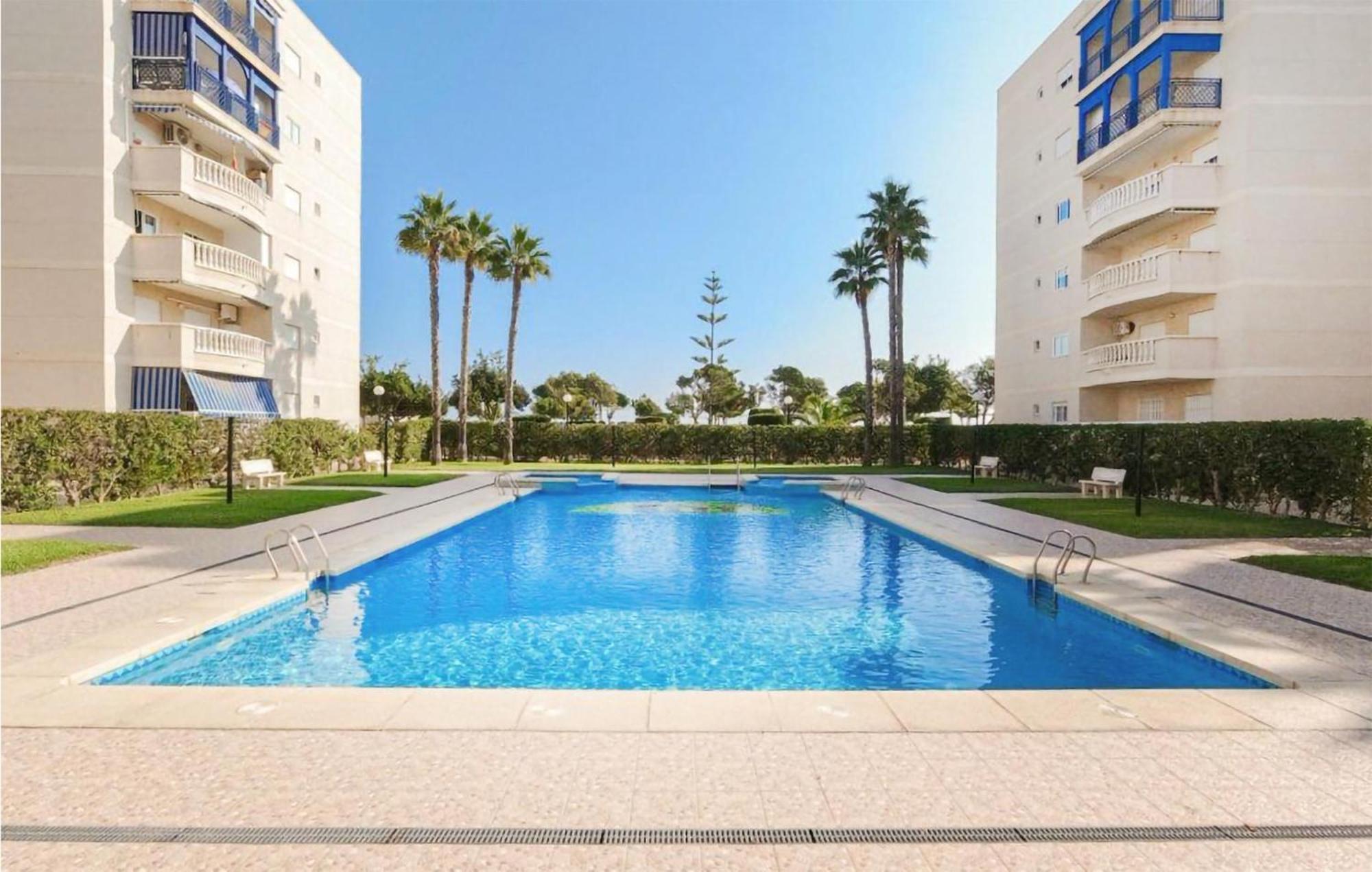1 Bedroom Nice Apartment In Los Arenales Del Sol Esterno foto
